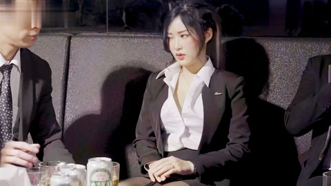 迷妹推荐--侵犯酒醉人妻秘书 - 李娜娜