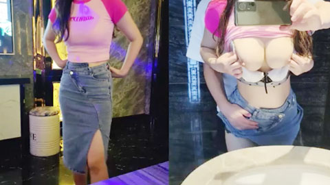 迷妹推荐--KTV陪唱小姐身材太好了，忍不住拖到卫生间深入交流