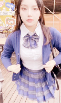 户外遥控跳蛋 车内被玩逼漏点，公众场合超刺激1