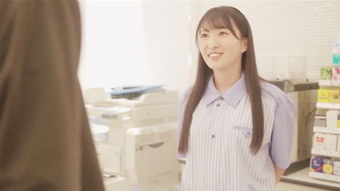 打工妹为了涨工资，跟店长疯狂做爱