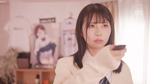 常来家里的巨乳女学生为所欲为 写实版重製 同人销售突破25万部！葵伊吹来再次演出原作合作人气No__001