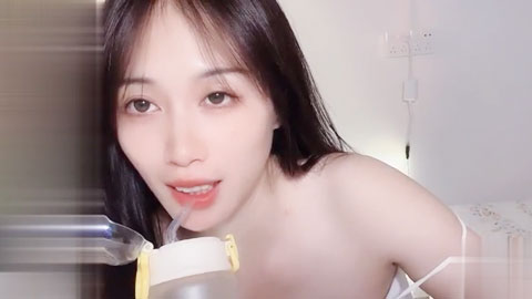 迷妹推荐--蜜桃臀太棒了~极品粉逼