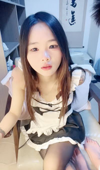 给你看看女友的逼