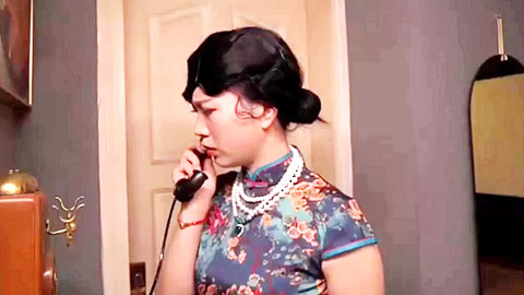 迷妹推荐-黑社会老大让少奶奶体验当母狗的快感