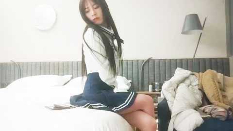 迷妹推荐--网红主播下海，近期颜值排的上号的极品女神，榜一大哥打赏再多，不如自食其力，玉体娇嫩精彩劲爆