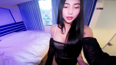 迷妹推荐--被粗屌窒息抽插奶臀搖擺_不斷渴求還吐舌頭爽翻天