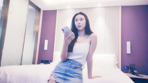 迷妹推荐--175清纯校园女神，模特身材乖巧听话，