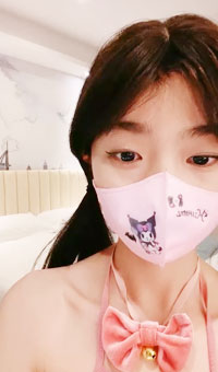 极品美少女！酒店激情自慰！粗大假屌磨蹭抽插