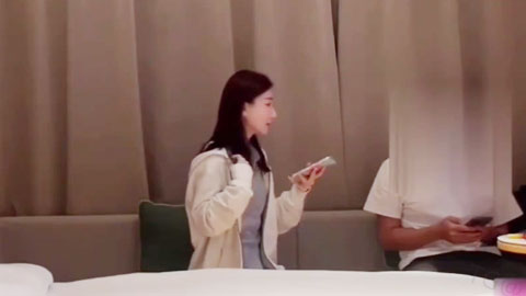 迷妹推荐--外围学生妹温柔乖巧敏感水润金手指玩穴