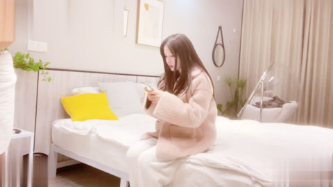 迷妹推荐--诱惑奶子大这个外围妹子太爽了