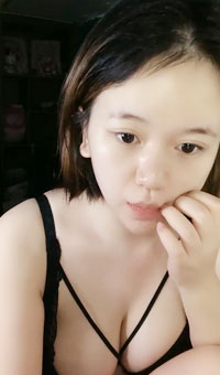 巨乳校花!_奶子超级大疯狂抖奶道具自慰!_2