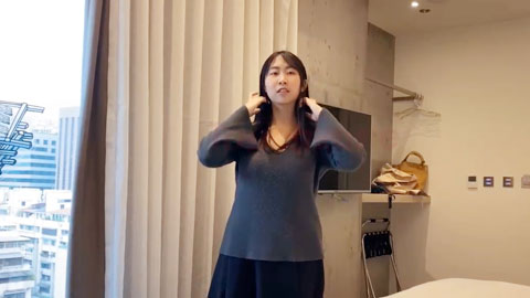 迷妹推荐--约战略显羞涩的巨乳肥臀极品炮架子各种嗲叫“好深啊”无套内射2次一镜到底全程露脸清晰对白