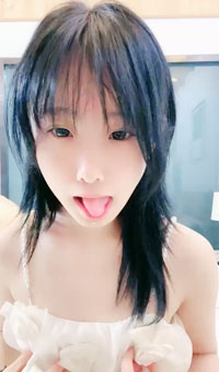 两个超嫩小女孩! 群p无套轮操啪啪~超级过瘾!