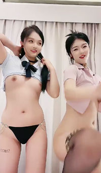 3p共享阴茎侍奉_皇帝般的享受_小穴汁水又多_狂艹拉丝淫靡白浆_尽情内射！