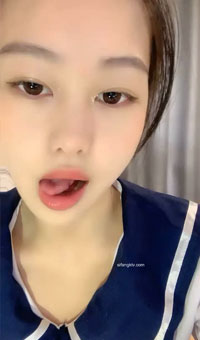 绿播下海~学生装透明蕾丝