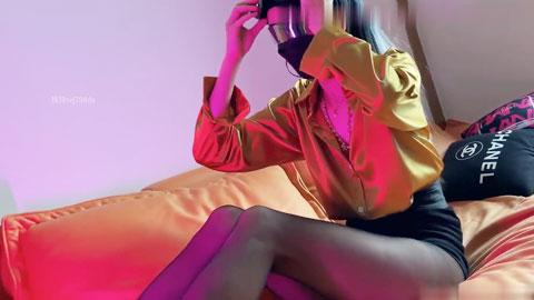 迷妹推荐--异类性瘾情侣177大长腿反差母狗，厨房激情大战，画风诱惑