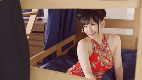 巨乳姐姐佐山爱每天角色扮演诱惑我和她内射做爱__002