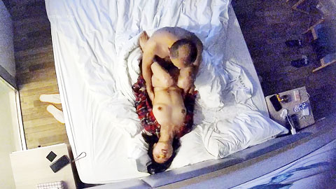 迷妹推荐--老公快快操我很久没做爱了_2023_3_12酒店偷拍_刚从狱里放出来的马老三和姘头重聚激情呻吟刺激精彩