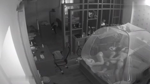 迷妹推荐--家庭网络摄像头偷拍_️又一甜姐儿与男友性爱视频外泄