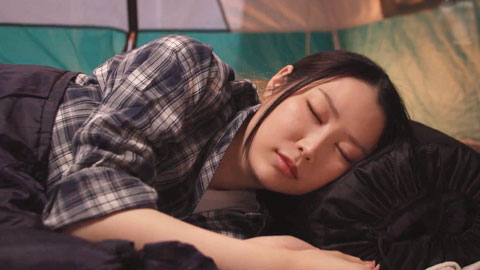 JUQ-934 社区露营NTR 在帐篷内一次又一次的疯狂升天 老婆的外遇影片__001