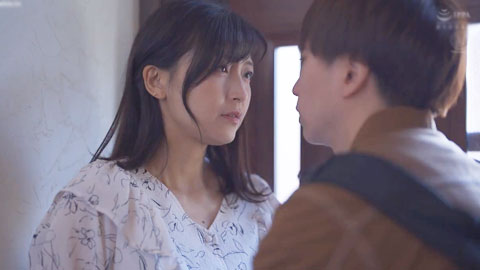 不辞辛劳前来讨伐的俗人Hiko，与母亲的过分亲密以及乱伦_002