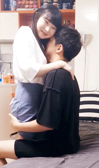 零零后援交小师妹玩逼无套内射小嫩逼