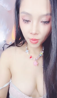 模特奶妈、能挤奶水 边自慰边滴奶超爽骚到起飞，高潮不断淫叫！