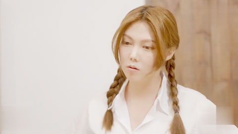 迷妹推荐--乖女儿给爸爸干一下