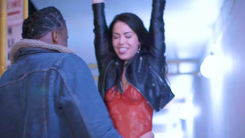 喜欢吃黑哥哥的精液