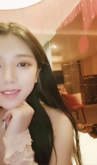 大学生情侣酒店啪啪，蝴蝶小嫩妹被干的淫水横流，淫叫声很是动听