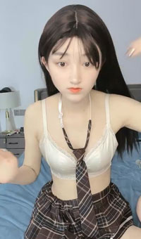 这男的太爽了 和00后小姨子偷情，清纯的一逼 穿着JK制服啪啪还全程无套