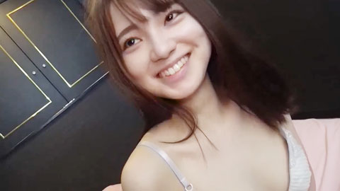 女团出身S级美少女！皮肤白皙修长的身体 让我奇蹟的连干两次