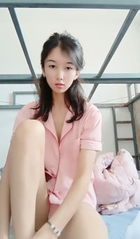 宿舍寝室发春自慰狂扣