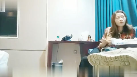 迷妹推荐--就喜欢操陌生熟女阿姨