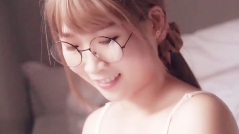 迷妹推荐--火辣保母大胆泻欲】【宁静】