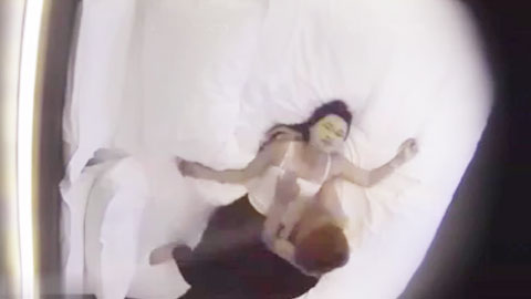 迷妹推荐--酒店偷拍黄毛小哥和新泡的女朋友下午开房啪啪