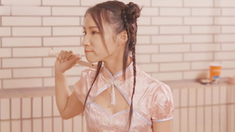 迷妹推荐--台湾网红人气新片_我獨自呻吟淫遊_濕人篇