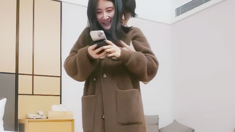 迷妹推荐--内媚小少妇第一场闷骚少妇欲望强，一场三次小高潮