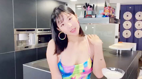 迷妹推荐--漂亮留学生‘欧祖儿’