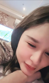 极品美少女【甜味小仙女】足浴店夹跳蛋尿尿