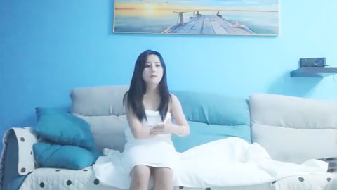 迷妹推荐--为报复她把她抱起来狠狠地操