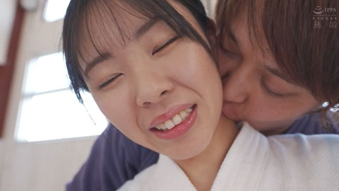 MUDR_328_剑道二段！充满透明感的美少女，用肉棒代替竹刀，被中村心刺穿_001