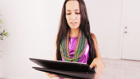 珠宝商家的傻女儿