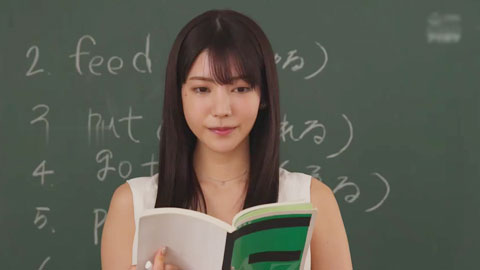 迷妹推荐--丧失理智！！痴女教师校内大胆口交舔肉棒