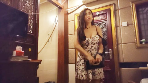 迷妹推荐--足浴店美女不少，莺莺燕燕，各式各样，直接双飞姐妹花，玩得刺激爽