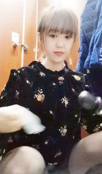 自杀式自慰抽插高潮-1