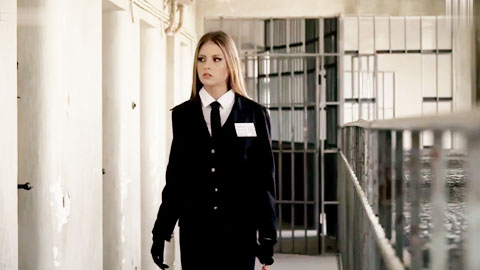 SHANA正在播放_高压监狱_啄木鸟