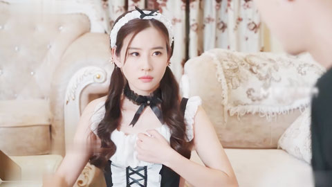 迷妹推荐--刘亦菲女仆装被无套爆操湿润骚穴_滚烫精液射在了翘臀上