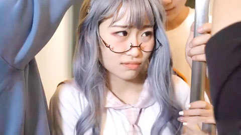 迷妹推荐--地铁轮奸计划  萧悦儿