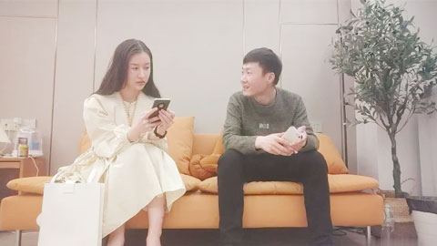 迷妹推荐--3000块约炮连衣裙极品大圈外围女